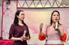 NSƯT Trịnh Kim Chi lên chức 'bà bầu mới' của sân khấu kịch Hồng Vân