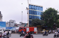 Phá dỡ xong toàn bộ vi phạm tại nhà 5 tầng nằm vị trí 'đất vàng' ở Hà Nội