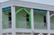 Đà Nẵng: Trường mầm non chục tỉ đồng, chưa bàn giao đã nứt chằng chịt