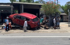 Tai nạn liên hoàn giữa 3 ôtô trên QL1 ở Thừa Thiên – Huế