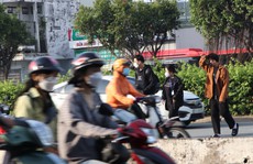 Ớn hình ảnh băng ngang đường ở TP HCM