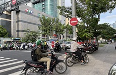 Xây dựng văn hóa giao thông: Không thể chần chừ!