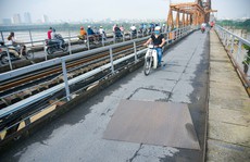 Việt Nam và Pháp nghiên cứu, cải tạo cầu Long Biên đang xuống cấp nghiêm trọng