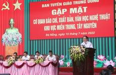 Phát huy tầm quan trọng của báo chí, xuất bản
