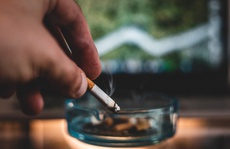 Chuyên gia y tế kêu gọi cung cấp các giải pháp thay thế thuốc lá điếu