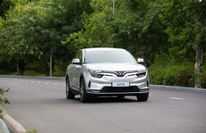 Automobile Propre: VinFast VF 8 mang “tính Âu” nhất ngành ôtô châu Á
