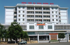 Hàng loạt y, bác sĩ ở Quảng Ngãi nghỉ việc
