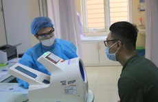 Đóng góp khi lành, để dành khi ốm