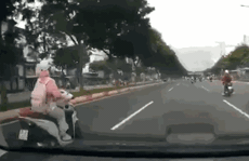'Cô gái chạy xe máy tạt đầu ôtô trên đường Phạm Văn Đồng' là ai?