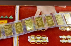 “Bốc hơi” gần 3 triệu đồng, vàng SJC xuống dưới 65 triệu đồng/lượng