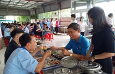 Nỗ lực ổn định đời sống công nhân