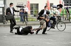 Ông ngoại cựu Thủ tướng Abe Shinzo từng bị ám sát