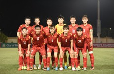 Thắng đậm Lào, tuyển nữ Việt Nam vươn lên nhóm đầu bảng AFF Cup 2022