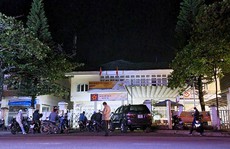 'Ngâm' sổ đỏ của dân, 4 cán bộ huyện bị khởi tố