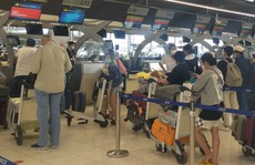 Hành khách có thể làm thủ tục trực tuyến tại sân bay Phú Bài