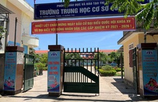 Nữ kế toán hành hung nhân viên y tế trong phòng hiệu trưởng bị kỷ luật