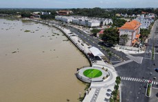 Ngắm phố đi bộ đầu tiên tại Bình Dương trước 'Giờ G'