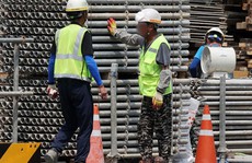 Lao động xuất khẩu bỏ trốn, vì đâu?
