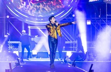 Tóc Tiên, Isaac “cháy' hết mình cùng 15.000 khán giả tại đại nhạc hội hoành tráng bậc nhất Hồ Tràm