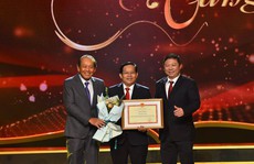 Bộ Văn hóa, Thể thao và Du lịch tặng bằng khen cho chương trình 'Mai Vàng nhân ái'