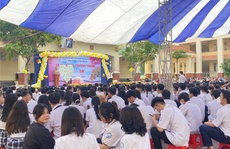 Sự việc 'nóng' ở Trường THPT Lương Văn Can: Hiệu trưởng nói gì?