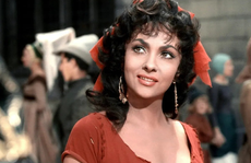 Nàng Esmeralda trong “Thằng gù Nhà thờ Đức Bà” năm 1956 qua đời