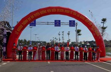 Bí thư Tỉnh uỷ Bình Định: Đầu tư đường để phát triển kinh tế - xã hội