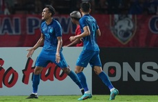 AFF Cup: Dangda lập cú đúp, tuyển Thái Lan đứng đầu bảng A