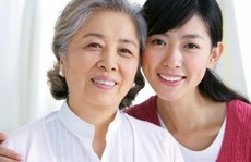 Lấy lòng mẹ chồng khó tính: Tại sao không?