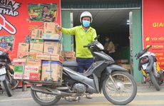 Dịch vụ giao hàng của siêu thị bắt đầu quá tải