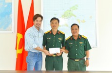 Diễn viên Đoàn Minh Tài cùng quỹ Trái tim nhân ái trao yêu thương tại Côn Đảo