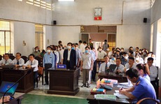 Xét xử 16 bị cáo tại Sở Y tế tỉnh Đắk Lắk: Vì sao 1 phó giám đốc không phải chịu trách nhiệm?