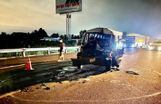 Truy tìm xe liên quan tai nạn trên cao tốc TP HCM-Trung Lương làm 2 người chết