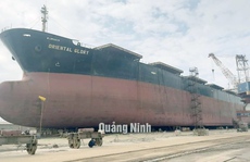 8 người bị thương trong vụ nổ bất ngờ trên tàu biển gần 7 vạn tấn