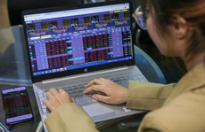 Cổ phiếu hôm nay 27-2: “Sốc” với cổ phiếu ngành y tế nhân ngày Thầy thuốc Việt Nam