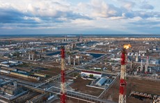 Căng thẳng trước lệnh cấm vận dầu Nga