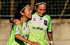 Huỳnh Như lan tỏa bầu không khí vui vẻ tại Lank FC
