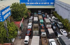 Thêm 1 trung tâm đăng kiểm ở Hà Nội bị khám xét