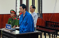 Âm mưu lật đổ chính quyền, 2 cha con lãnh án tù