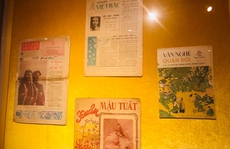 Tọa đàm và trưng bày 'Xuân xưa trên báo Tết 1865-2000'