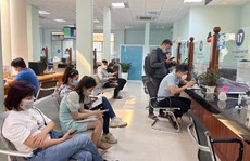 Bình Dương chấn chỉnh việc bắt người dân làm giấy xác minh cư trú
