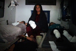 Rocket rơi trúng đám cưới, 30 người Afghanistan chết thảm