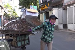 Chị ve chai có thể nhận lại 5 triệu yen nhặt được