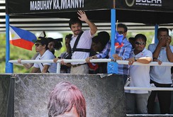 Người dân Phillipines đón võ sĩ Pacquiao trở về như người hùng