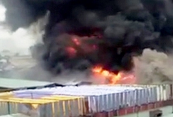 TP HCM: Cháy lớn tại xưởng nhuộm vải