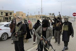 IS đang vùng lên đánh chiếm thành phố ở Iraq và Syria