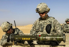 Mỹ chuyển 2.000 tên lửa chống tăng đến Iraq để chống IS
