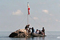 Bản tin NLĐ ngày 8-6: Trung Quốc đề nghị Philippines đối thoại song phương về biển Đông