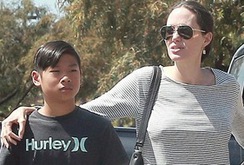 Pax Thiên 12 tuổi của mẹ Angelina Jolie