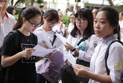 Đưa trường học đến thí sinh: Xu hướng đăng ký dự thi, xét tuyển 2017